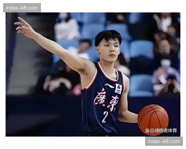 徐杰专访：分享休赛期特训成果，目标是成为更稳定的组织者