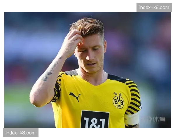 官方：沃尔夫斯堡队长阿诺德因膝盖扭伤将缺席本赛季剩余比赛